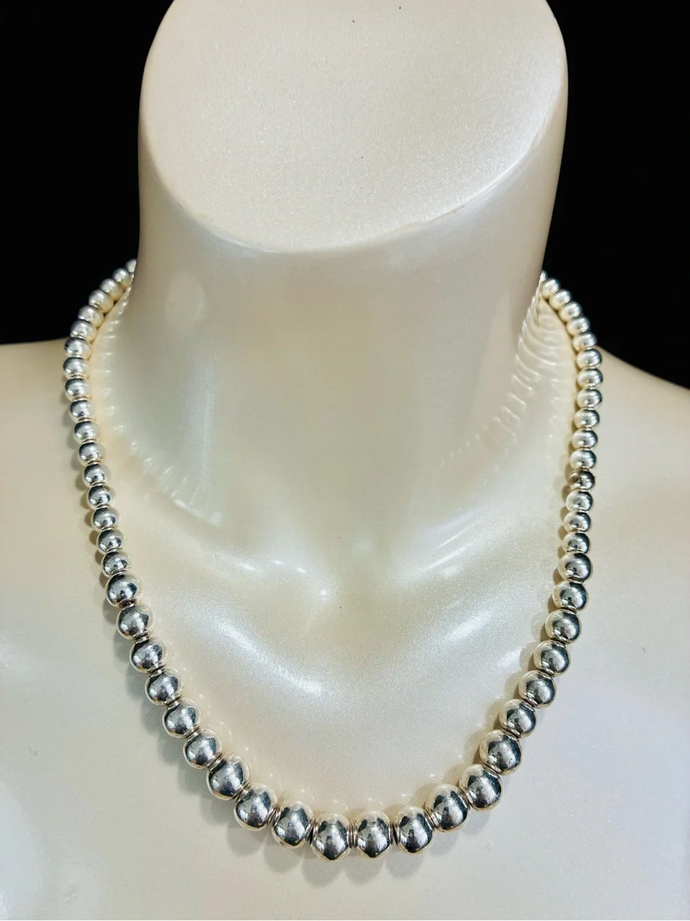 VTG Lauren Ralph Lauren Silver Plated Classic Beaded Toggle Necklace Signed 82g